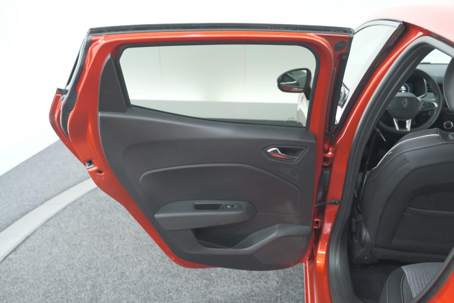 Renault Clio 1.0 TCe 90 GPF techno | 360 Camera | Adaptieve Cruise Control | 9.3 Inch Groot Scherm