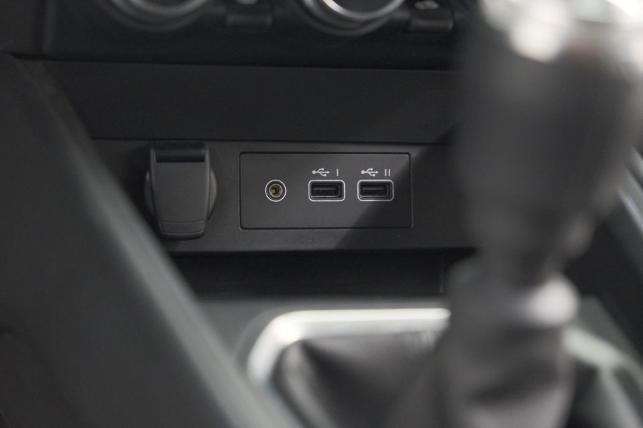 Renault Clio TCe 90 GPF techno | 360 Camera | Adaptieve Cruise Control | 9.3 Inch Groot Scherm