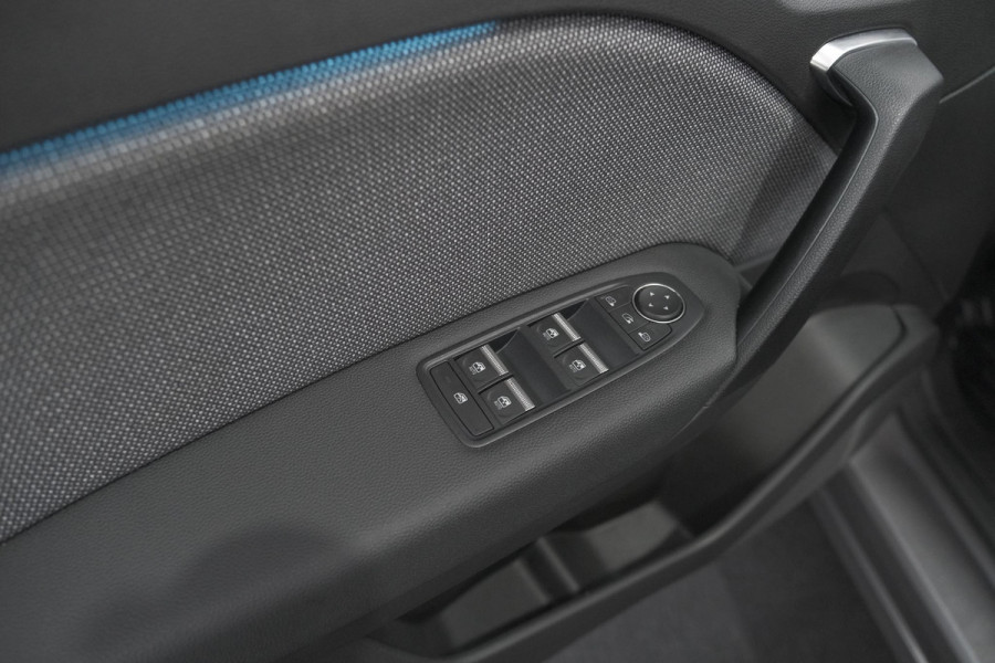 Renault Captur 1.8 E-Tech Full Hybrid 160 Techno | Camera | Winterpakket | Adaptieve Cruise Control | Apple Carplay