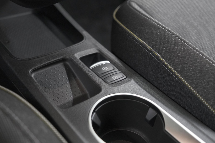 Renault Captur 1.8 E-Tech Full Hybrid 160 Techno | Camera | Winterpakket | Adaptieve Cruise Control | Apple Carplay