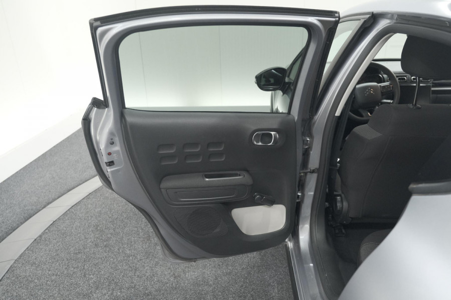 Citroën C3 PureTech 110 EAT6 Max | Apple Carplay | Parkeersensoren | Climate Control | 16 Inch Lichtmetalen Velgen