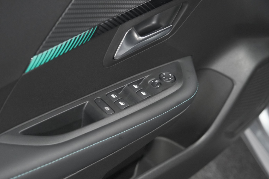 Peugeot 208 PureTech 100 Allure Pack | Camera | Apple Carplay | Parkeersensoren | Navigatie