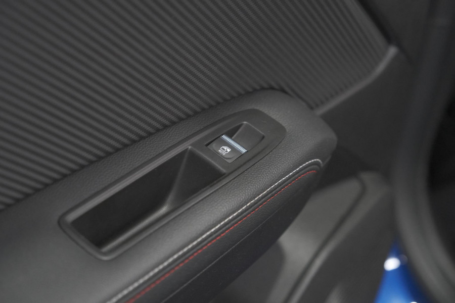 Renault Captur TCe 90 R.S. Line | Camera | Apple Carplay | 9.3 Inch Groot Scherm | Parkeersensoren