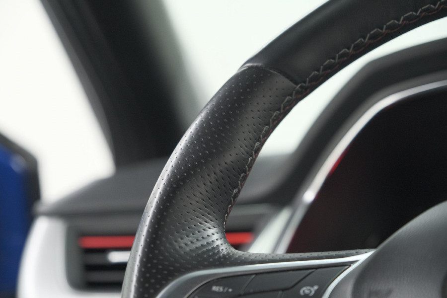 Renault Captur TCe 90 R.S. Line | Camera | Apple Carplay | 9.3 Inch Groot Scherm | Parkeersensoren