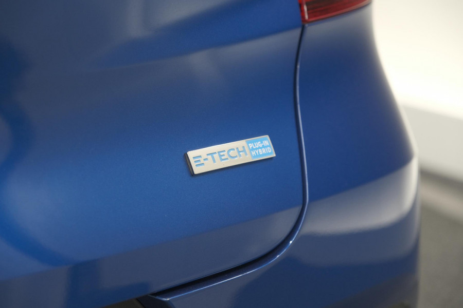 Renault Captur 1.6 E-Tech Plug-in Hybrid 160 Intens | Camera | 9.3 Inch Groot Scherm | Apple Carplay | Parkeersensoren