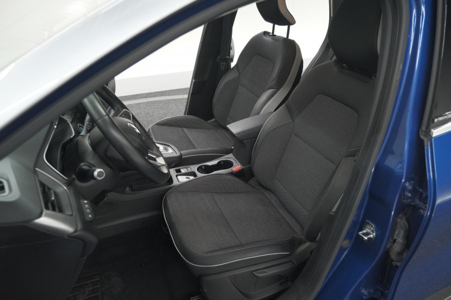 Renault Captur 1.6 E-Tech Plug-in Hybrid 160 Intens | Camera | 9.3 Inch Groot Scherm | Apple Carplay | Parkeersensoren