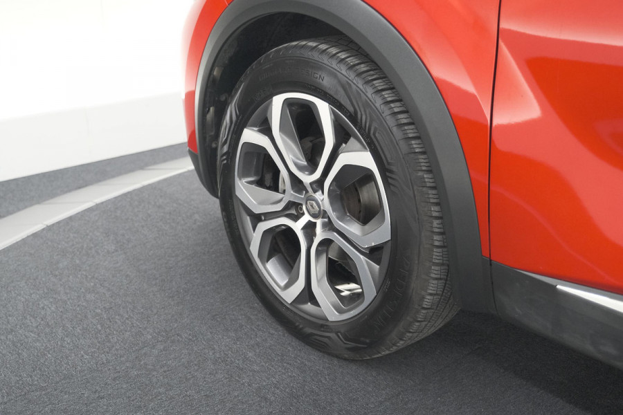 Renault Captur TCe 130 Intens | Camera | 9.3 Inch Grootscherm | Navigatie | Apple Carplay | Parkeersensoren