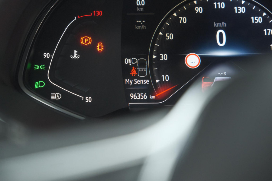 Renault Captur TCe 130 Intens | Camera | 9.3 Inch Grootscherm | Navigatie | Apple Carplay | Parkeersensoren