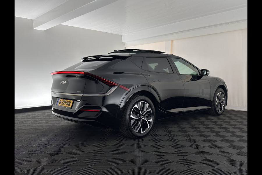 Kia Ev6 GT-Line 77.4 kWh [ 3-Fase-11kW ] (INCL-BTW) Aut. *HEATPUMP | PANO | HEAD-UP | LEATHER-ALCANTARA | ADAPTIVE-CRUISE | DIGI-COCKPIT | MERIDIAN-AUDIO | MEMORYPACK | FULL-LED | KEYLESS | TOPVIEW | DAB | BLINDSPOT | NAVI-FULLMAP |