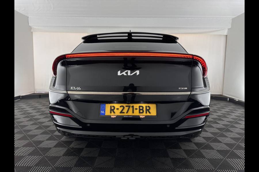 Kia Ev6 GT-Line 77.4 kWh [ 3-Fase-11kW ] (INCL-BTW) Aut. *HEATPUMP | PANO | HEAD-UP | LEATHER-ALCANTARA | ADAPTIVE-CRUISE | DIGI-COCKPIT | MERIDIAN-AUDIO | MEMORYPACK | FULL-LED | KEYLESS | TOPVIEW | DAB | BLINDSPOT | NAVI-FULLMAP |
