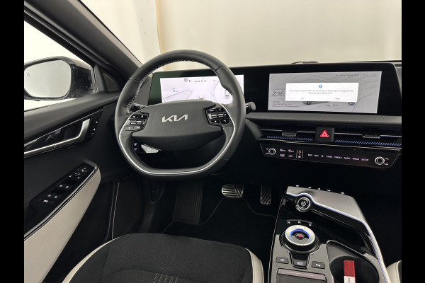 Kia Ev6 GT-Line 77.4 kWh [ 3-Fase-11kW ] (INCL-BTW) Aut. *HEATPUMP | PANO | HEAD-UP | LEATHER-ALCANTARA | ADAPTIVE-CRUISE | DIGI-COCKPIT | MERIDIAN-AUDIO | MEMORYPACK | FULL-LED | KEYLESS | TOPVIEW | DAB | BLINDSPOT | NAVI-FULLMAP |