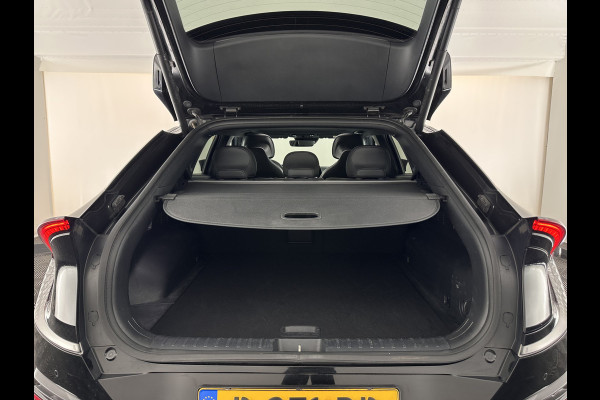 Kia Ev6 GT-Line 77.4 kWh [ 3-Fase-11kW ] (INCL-BTW) Aut. *HEATPUMP | PANO | HEAD-UP | LEATHER-ALCANTARA | ADAPTIVE-CRUISE | DIGI-COCKPIT | MERIDIAN-AUDIO | MEMORYPACK | FULL-LED | KEYLESS | TOPVIEW | DAB | BLINDSPOT | NAVI-FULLMAP |