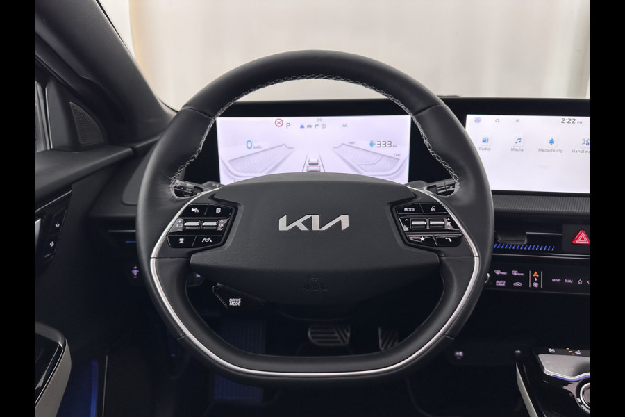Kia Ev6 GT-Line 77.4 kWh [ 3-Fase-11kW ] (INCL-BTW) Aut. *HEATPUMP | PANO | HEAD-UP | LEATHER-ALCANTARA | ADAPTIVE-CRUISE | DIGI-COCKPIT | MERIDIAN-AUDIO | MEMORYPACK | FULL-LED | KEYLESS | TOPVIEW | DAB | BLINDSPOT | NAVI-FULLMAP |