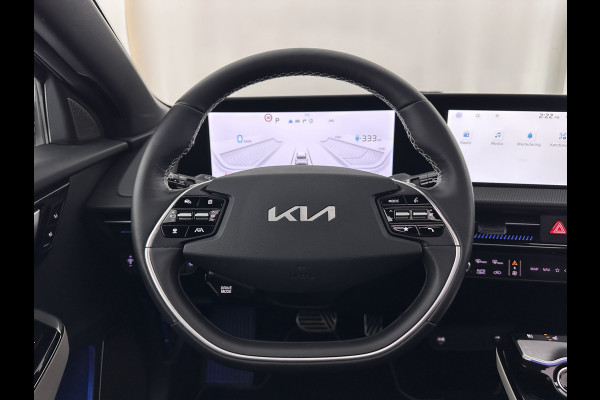 Kia Ev6 GT-Line 77.4 kWh [ 3-Fase-11kW ] (INCL-BTW) Aut. *HEATPUMP | PANO | HEAD-UP | LEATHER-ALCANTARA | ADAPTIVE-CRUISE | DIGI-COCKPIT | MERIDIAN-AUDIO | MEMORYPACK | FULL-LED | KEYLESS | TOPVIEW | DAB | BLINDSPOT | NAVI-FULLMAP |