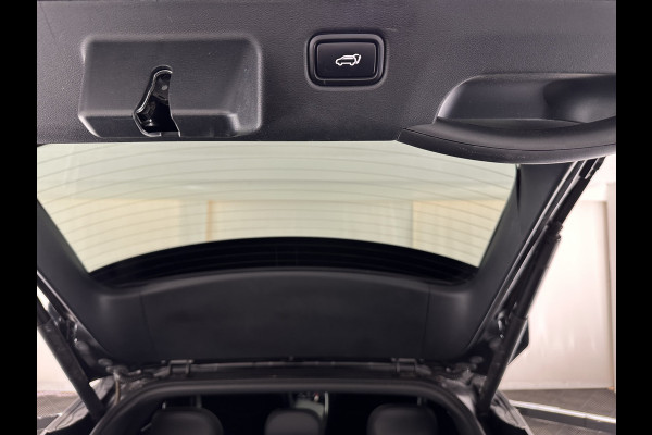 Kia Ev6 GT-Line 77.4 kWh [ 3-Fase-11kW ] (INCL-BTW) Aut. *HEATPUMP | PANO | HEAD-UP | LEATHER-ALCANTARA | ADAPTIVE-CRUISE | DIGI-COCKPIT | MERIDIAN-AUDIO | MEMORYPACK | FULL-LED | KEYLESS | TOPVIEW | DAB | BLINDSPOT | NAVI-FULLMAP |