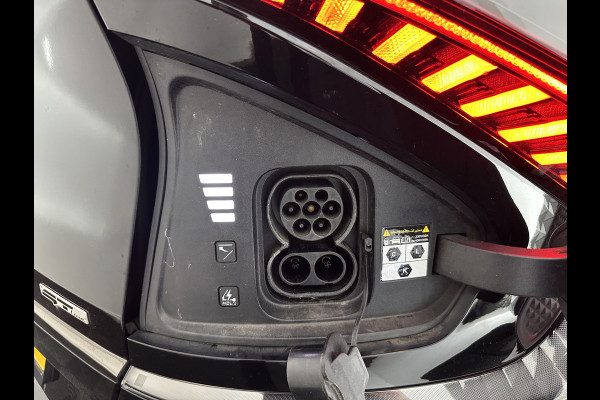 Kia Ev6 GT-Line 77.4 kWh [ 3-Fase-11kW ] (INCL-BTW) Aut. *HEATPUMP | PANO | HEAD-UP | LEATHER-ALCANTARA | ADAPTIVE-CRUISE | DIGI-COCKPIT | MERIDIAN-AUDIO | MEMORYPACK | FULL-LED | KEYLESS | TOPVIEW | DAB | BLINDSPOT | NAVI-FULLMAP |