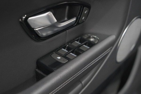 Land Rover Range Rover Evoque 2.0 Si4 Autobiography | Alarm | Panoramadak | 360 Camera | Elektrische Kofferklep | Stoelverwarming