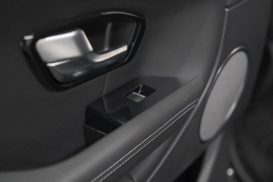 Land Rover Range Rover Evoque 2.0 Si4 Autobiography | Alarm | Panoramadak | 360 Camera | Elektrische Kofferklep | Stoelverwarming