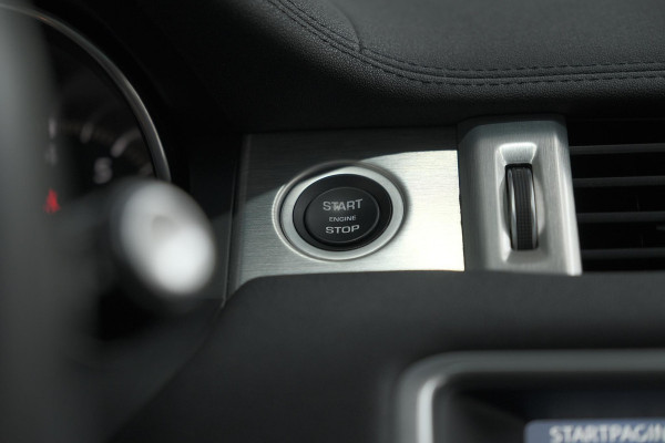 Land Rover Range Rover Evoque 2.0 Si4 Autobiography | Alarm | Panoramadak | 360 Camera | Elektrische Kofferklep | Stoelverwarming