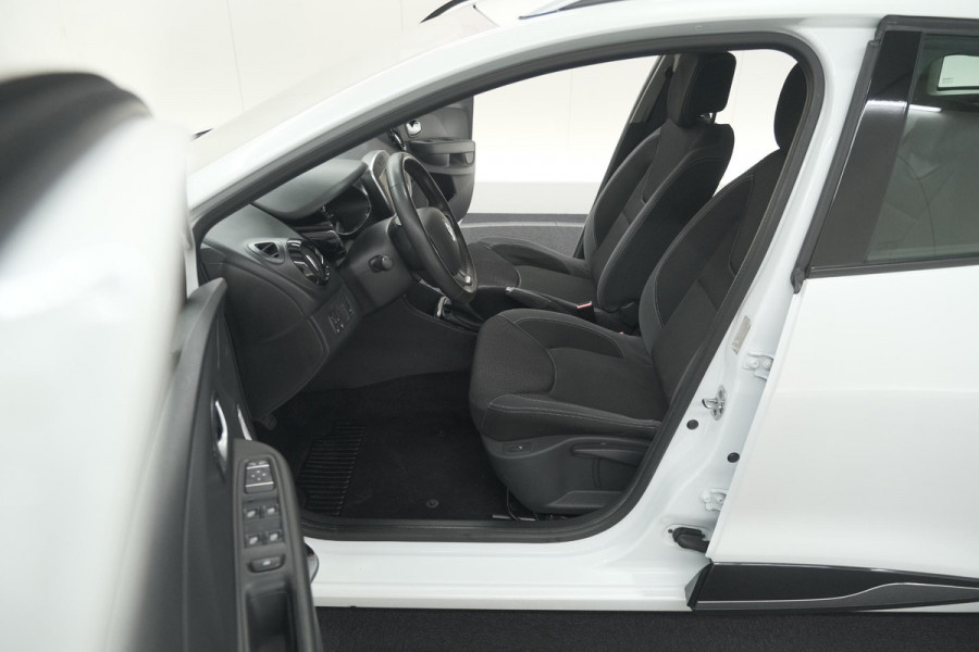 Renault Clio Estate TCe 90 Limited | Trekhaak | Apple Carplay | Parkeersensoren