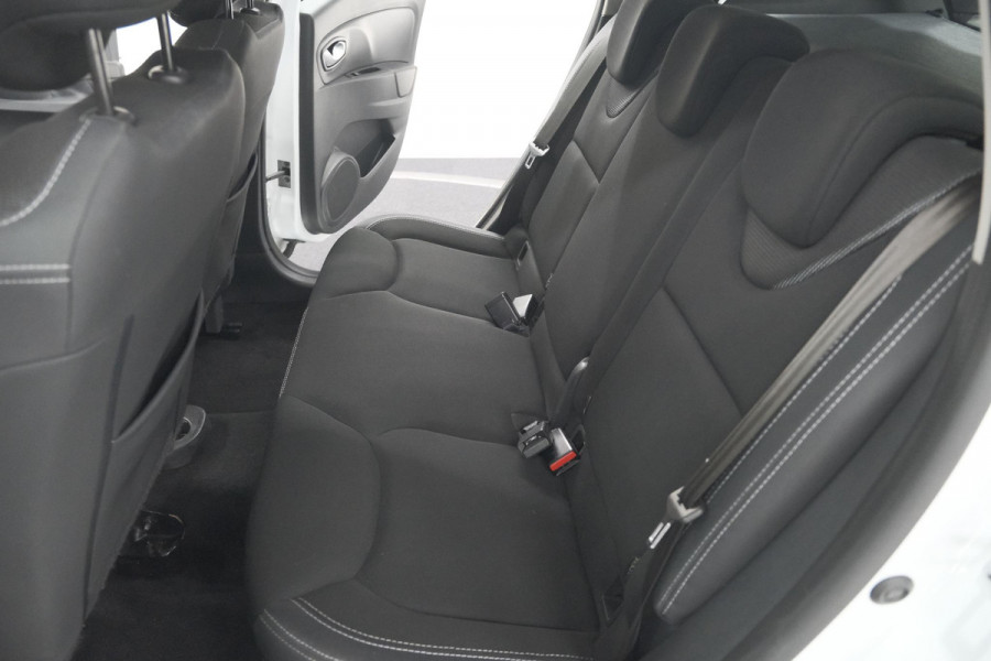 Renault Clio Estate TCe 90 Limited | Trekhaak | Apple Carplay | Parkeersensoren