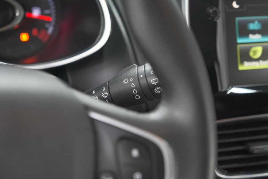 Renault Clio Estate TCe 90 Limited | Trekhaak | Apple Carplay | Parkeersensoren