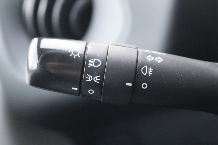 Toyota Aygo 1.0 VVT-i x-fun Airco/Elektrisch-pakket/Bluetooth