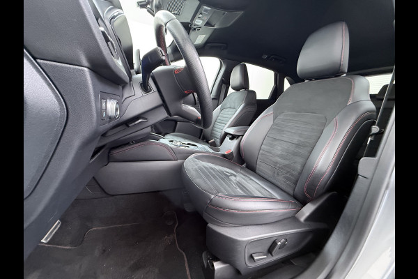 Ford Kuga 2.5 Hybrid PHEV ST-Line X Trekhaak Leer/Alcantara Head-Up Display Adaptive-Cruise Camera Navi Ecc Stoel+Achterbankverwarming App Privacy Glas Winterpakket Elek.Achterklep Led Virtual Cockpit Dodehoek-assistent 1.500KG Trekgewicht 1e Eigenaar Dealeronderhouden € 46.000 nieuw