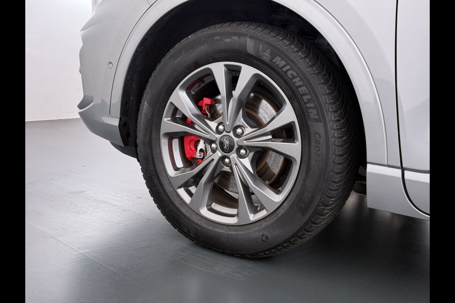 Ford Kuga 2.5 Hybrid PHEV ST-Line X Trekhaak Leer/Alcantara Head-Up Display Adaptive-Cruise Camera Navi Ecc Stoel+Achterbankverwarming App Privacy Glas Winterpakket Elek.Achterklep Led Virtual Cockpit Dodehoek-assistent 1.500KG Trekgewicht 1e Eigenaar Dealeronderhouden € 46.000 nieuw