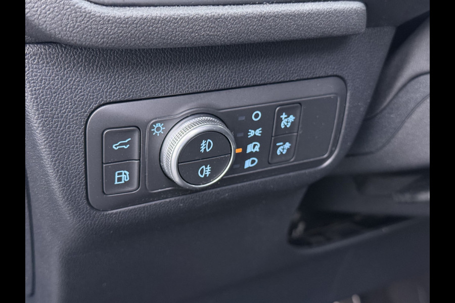 Ford Kuga 2.5 Hybrid PHEV ST-Line X Trekhaak Leer/Alcantara Head-Up Display Adaptive-Cruise Camera Navi Ecc Stoel+Achterbankverwarming App Privacy Glas Winterpakket Elek.Achterklep Led Virtual Cockpit Dodehoek-assistent 1.500KG Trekgewicht 1e Eigenaar Dealeronderhouden € 46.000 nieuw