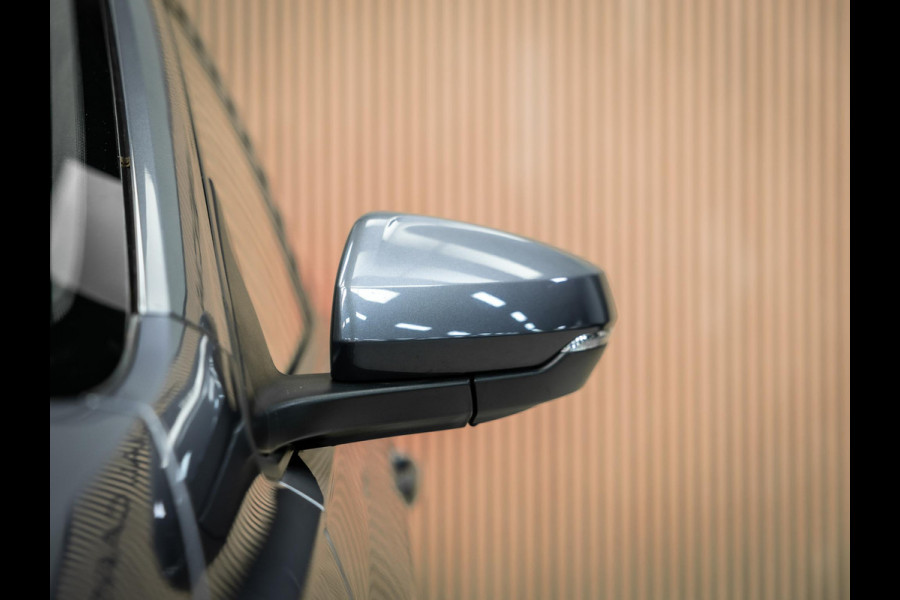 Volkswagen Polo 1.0 TSI R-Line Edition | DSG | 3x R-Line | Pano | Carplay | Cruise Control |