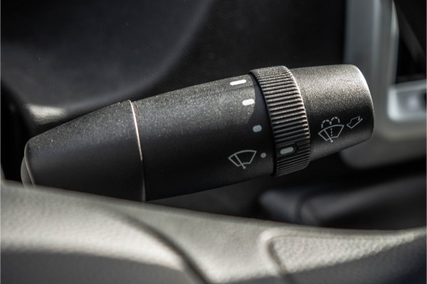 Fiat Ducato 2.3 MultiJet Bakwagen met laadklep | 141 PK | Euro 6 | Cruise | Camera | Airco | Navigatie