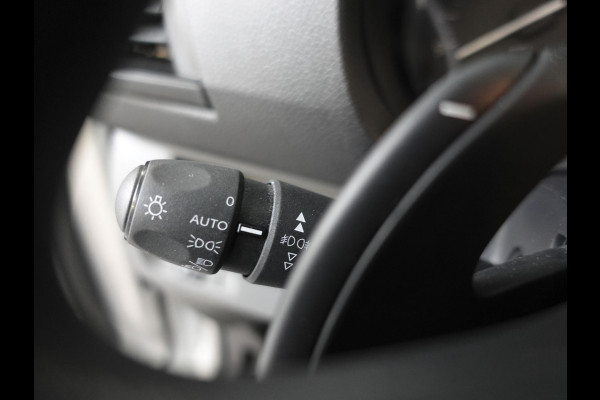 Opel Vivaro 2.0 CDTI L2H1 Edition 144PK Automaat 3 zits Navigatie Airco Bluetooth Trekhaak Cruise Control