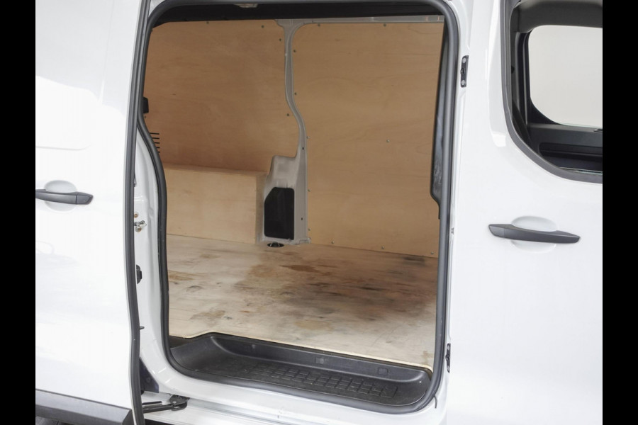 Opel Vivaro 2.0 CDTI L2H1 Edition 144PK Automaat 3 zits Navigatie Airco Bluetooth Trekhaak Cruise Control