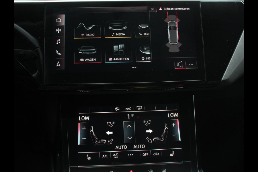 Audi e-tron e-tron 55 quattro | Leder | Navigatie | Trekhaak | Led koplampen | Tour pakket | Virtual cockpit | Cruise control adaptief