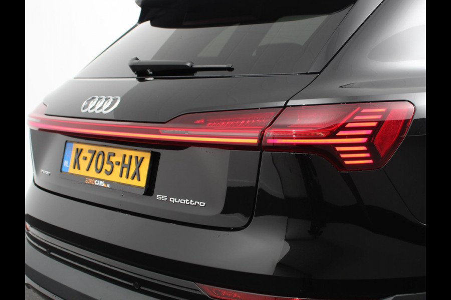 Audi e-tron e-tron 55 quattro | Leder | Navigatie | Trekhaak | Led koplampen | Tour pakket | Virtual cockpit | Cruise control adaptief
