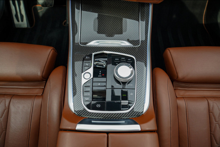 BMW X5 XDrive50e High Executive | AR CAM | DravitGrau | Panorama | Harman/Kardon | Luxe Leder | Massage | Adaptieve Cruise | HuD