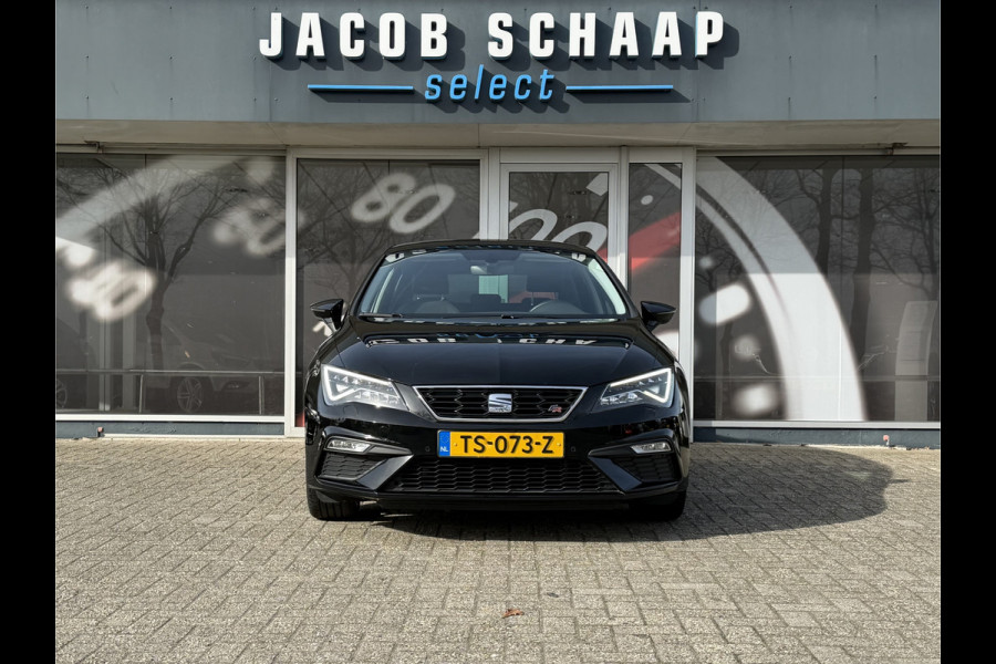 Seat Leon 1.4 EcoTSI FR Business Intense Sensoren V+A / Carplay / Cruise C. / Winter Pakket / Navi
