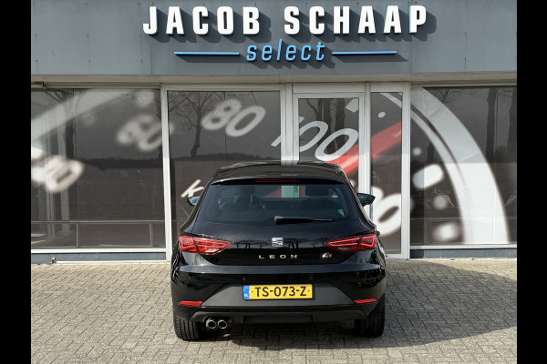 Seat Leon 1.4 EcoTSI FR Business Intense Sensoren V+A / Carplay / Cruise C. / Winter Pakket / Navi