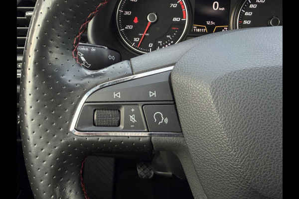 Seat Leon 1.4 EcoTSI FR Business Intense Sensoren V+A / Carplay / Cruise C. / Winter Pakket / Navi