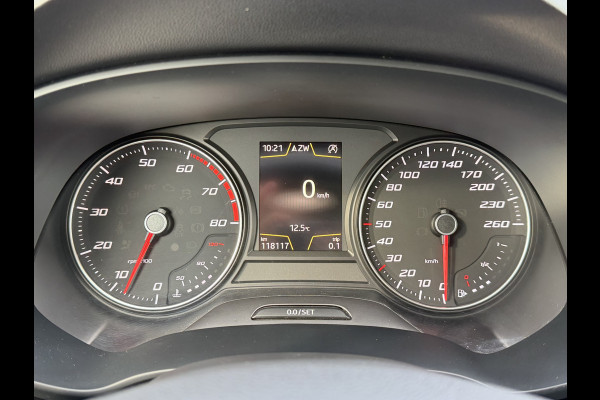 Seat Leon 1.4 EcoTSI FR Business Intense Sensoren V+A / Carplay / Cruise C. / Winter Pakket / Navi