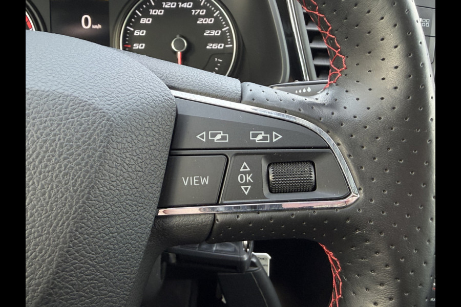 Seat Leon 1.4 EcoTSI FR Business Intense Sensoren V+A / Carplay / Cruise C. / Winter Pakket / Navi