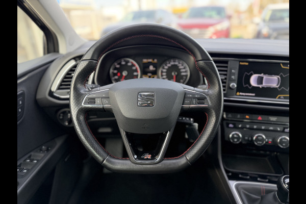 Seat Leon 1.4 EcoTSI FR Business Intense Sensoren V+A / Carplay / Cruise C. / Winter Pakket / Navi