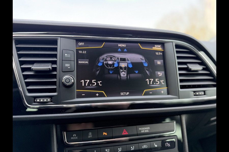 Seat Leon 1.4 EcoTSI FR Business Intense Sensoren V+A / Carplay / Cruise C. / Winter Pakket / Navi