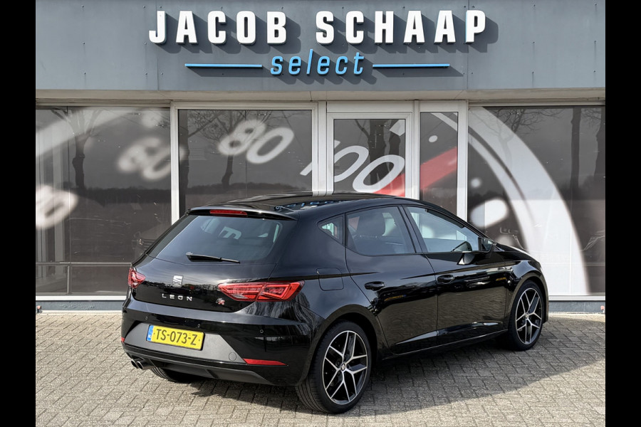 Seat Leon 1.4 EcoTSI FR Business Intense Sensoren V+A / Carplay / Cruise C. / Winter Pakket / Navi