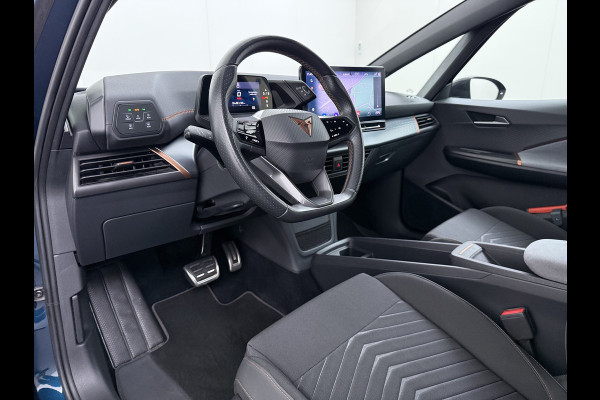 CUPRA Born 62 kWh 204PK 3-Fase Adaptive-Cruise Camera Apple Carplay Android Navi PDC-a+v Ecc Business One Lmv Stoel+Stuurverwarming Led Isofix DAB Bluetooth Rijstrooksensor Regensensor SOH 91% 1e Eigenaar Origineel Nederlandse Auto Dealeronderhouden