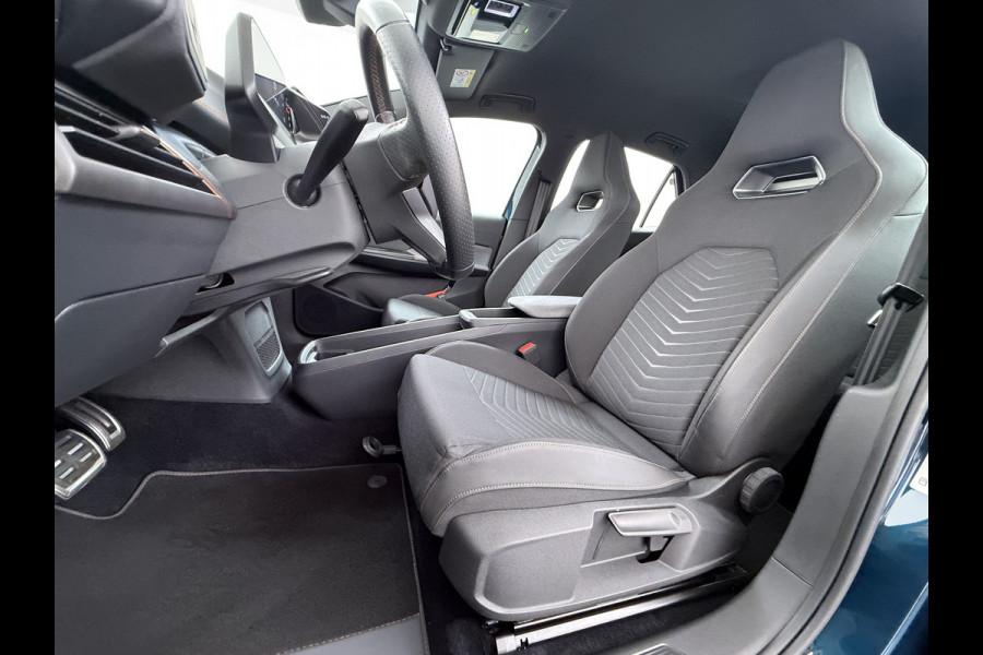 CUPRA Born 62 kWh 204PK 3-Fase Adaptive-Cruise Camera Apple Carplay Android Navi PDC-a+v Ecc Business One Lmv Stoel+Stuurverwarming Led Isofix DAB Bluetooth Rijstrooksensor Regensensor SOH 91% 1e Eigenaar Origineel Nederlandse Auto Dealeronderhouden