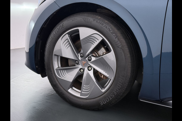 CUPRA Born 62 kWh 204PK 3-Fase Adaptive-Cruise Camera Apple Carplay Android Navi PDC-a+v Ecc Business One Lmv Stoel+Stuurverwarming Led Isofix DAB Bluetooth Rijstrooksensor Regensensor SOH 91% 1e Eigenaar Origineel Nederlandse Auto Dealeronderhouden