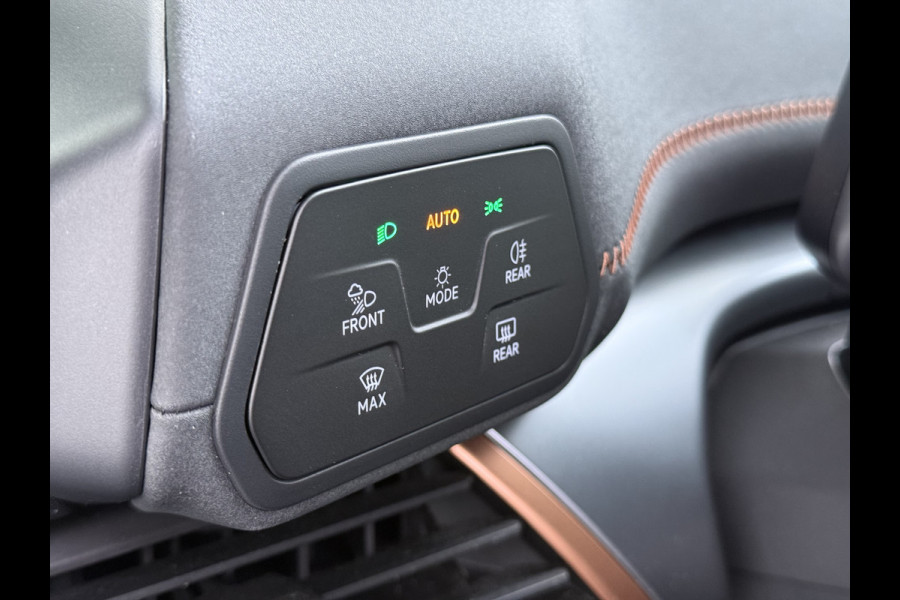 CUPRA Born 62 kWh 204PK 3-Fase Adaptive-Cruise Camera Apple Carplay Android Navi PDC-a+v Ecc Business One Lmv Stoel+Stuurverwarming Led Isofix DAB Bluetooth Rijstrooksensor Regensensor SOH 91% 1e Eigenaar Origineel Nederlandse Auto Dealeronderhouden