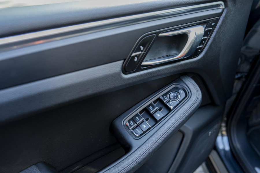 Porsche Macan 2.0 | Panorama | Bose | Memory | Leder